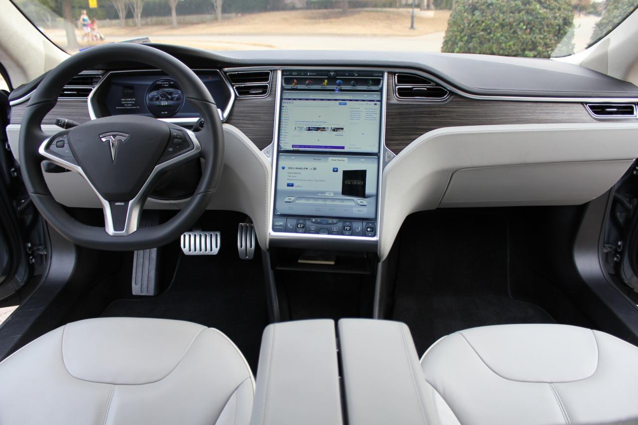 2012 Tesla Model S Sedan