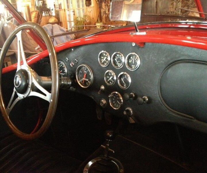 1962 Shelby Cobra CSX 2000 - Red Dash