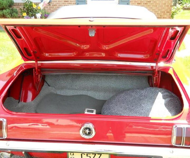 1965 Mustang Convertible Red Lid