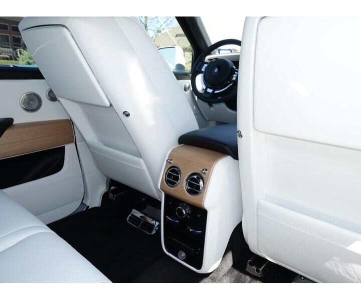 2019 Rolls Royce Cullinan White Interior Rear