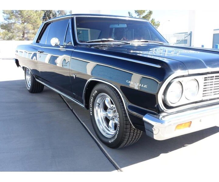 Vintage Classic Chevy Chevelle 383 Side Front